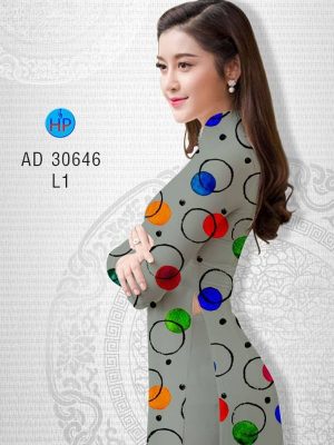 1624856150 249 vai ao dai mau moi (4)